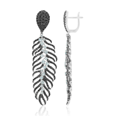 Orecchini in argento con Spinello Nero (Dallas Prince Designs)