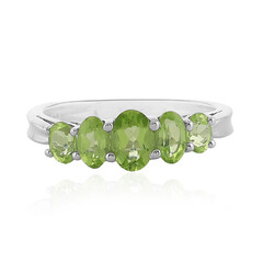 Anello in argento con Peridoto