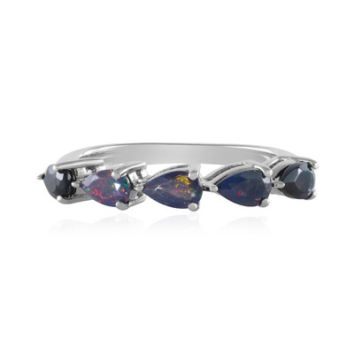 Anello in argento con Opale Mezezo