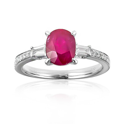 Anello in oro con Rubino Mozambico AAA (CIRARI)