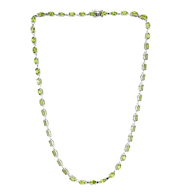 Collana in argento con Peridoto della Birmania