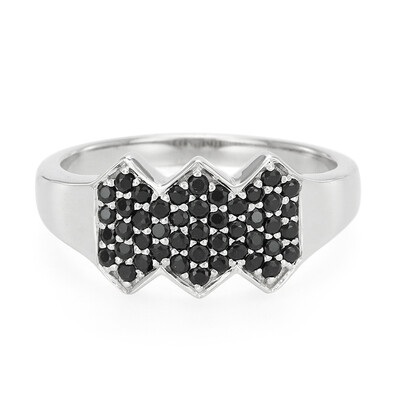 Anello in argento con Spinello Nero