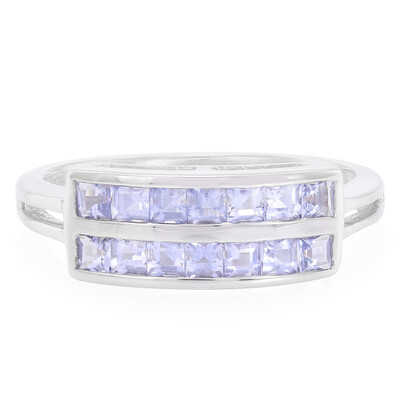 Anello in argento con Iolite del Madagascar