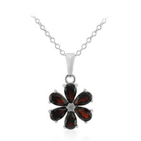 Collana in argento con Granato