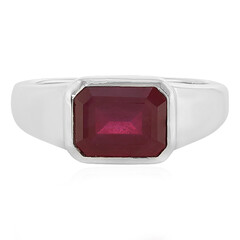 Anello in argento con Rubino del Madagascar