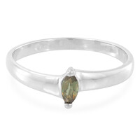 Anello in argento con Granato Cangiante del Madagascar