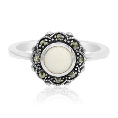 Anello in argento con Opale Bianco