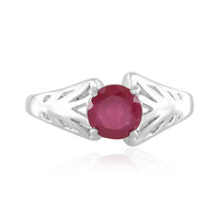 Anello in argento con Rubino del Madagascar