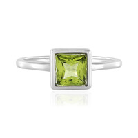 Anello in argento con Peridoto