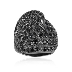 Anello in argento con Spinello Nero