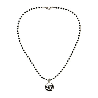 Collana in argento con Spinello Nero (Riya)