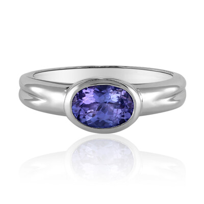 Anello in argento con Tanzanite