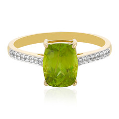 Anello in oro con Sfene