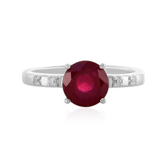 Anello in argento con Rubino del Madagascar