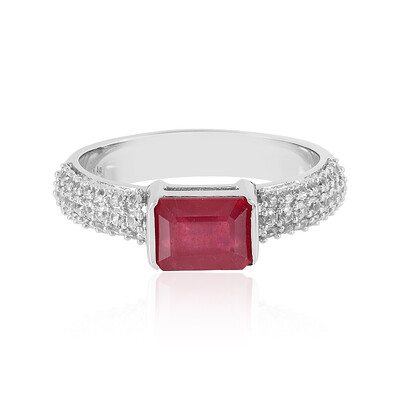 Anello in argento con Rubino Bemainty