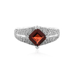 Anello in argento con Granato Mozambico
