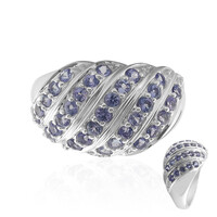 Anello in argento con Tanzanite