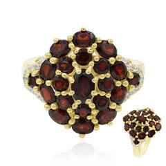 Anello in argento con Granato