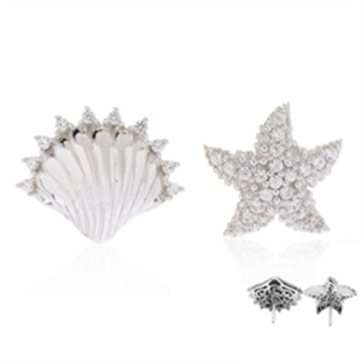 Orecchini in argento con Zircone (Dallas Prince Designs)