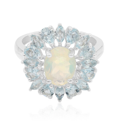 Anello in argento con Opale di Welo