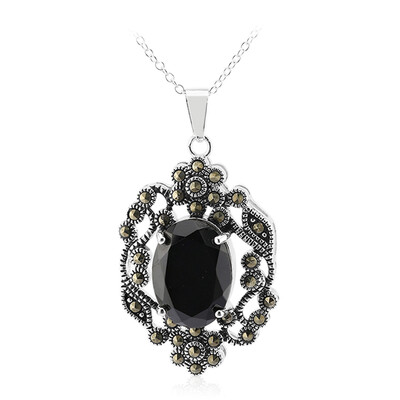 Collana in argento con Spinello Nero