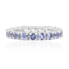 Anello in argento con Tanzanite