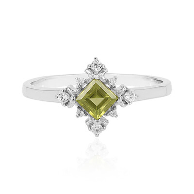 Anello in argento con Peridoto