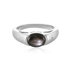 Anello in argento con Zaffiro Stellato Nero