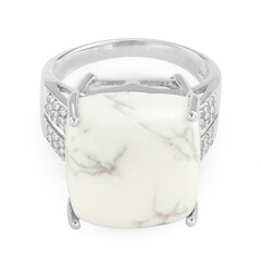 Anello in argento con Howlite