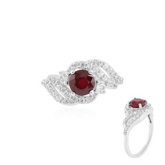 Anello in argento con Rubino del Madagascar