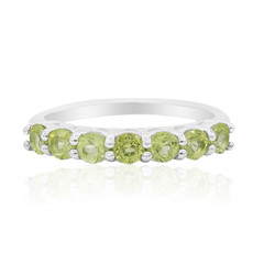 Anello in argento con Peridoto