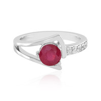 Anello in argento con Rubino Bemainty