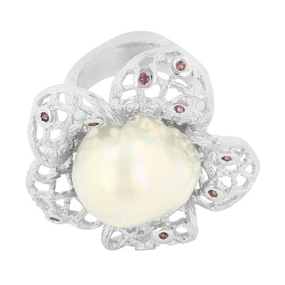 Anello in argento con Perla di Acqua Dolce