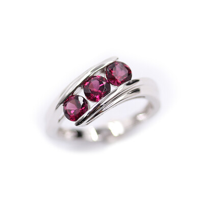 Anello in argento con Granato Tocantin