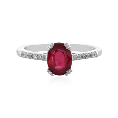 Anello in argento con Rubino del Madagascar
