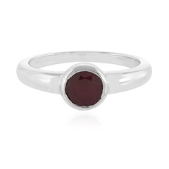 Anello in argento con Rubino