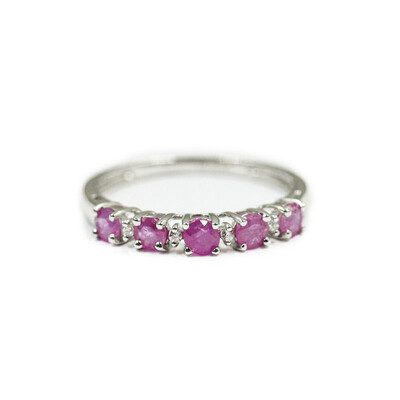 Anello in argento con Rubino Mozambico