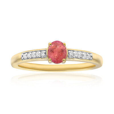 Anello in oro con Pezzottaite