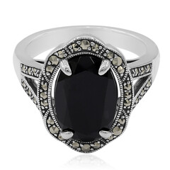 Anello in argento con Spinello Nero