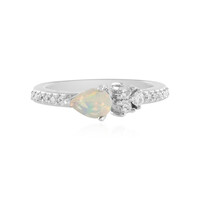 Anello in argento con Opale di Welo