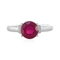 Anello in argento con Rubino del Madagascar