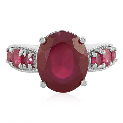 Anello in argento con Rubino del Madagascar
