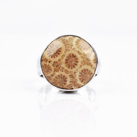 Anello in argento con Corallo Pietrificato
