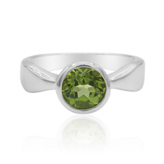 Anello in argento con Peridoto