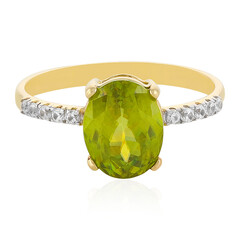 Anello in oro con Sfene