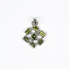 Ciondolo in argento con Peridoto