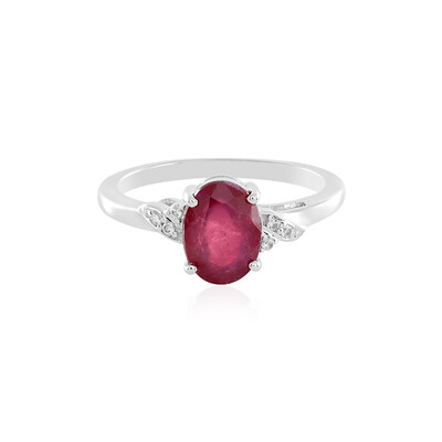 Anello in argento con Rubino del Madagascar