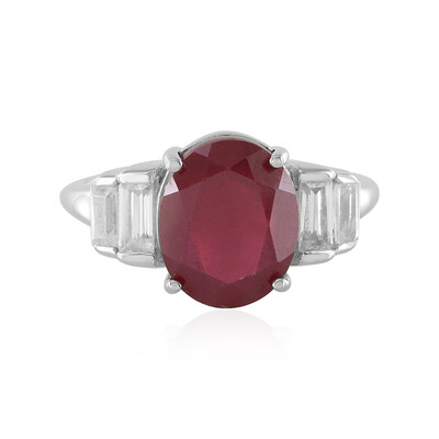 Anello in argento con Rubino del Madagascar