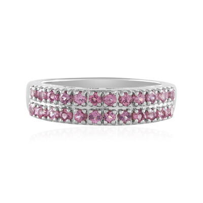 Anello in argento con Granato Malaya