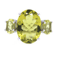 Anello in argento con Quarzo Ouro Verde